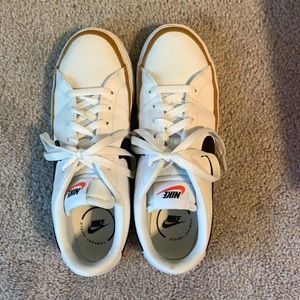 Nike Court legacy sneaker